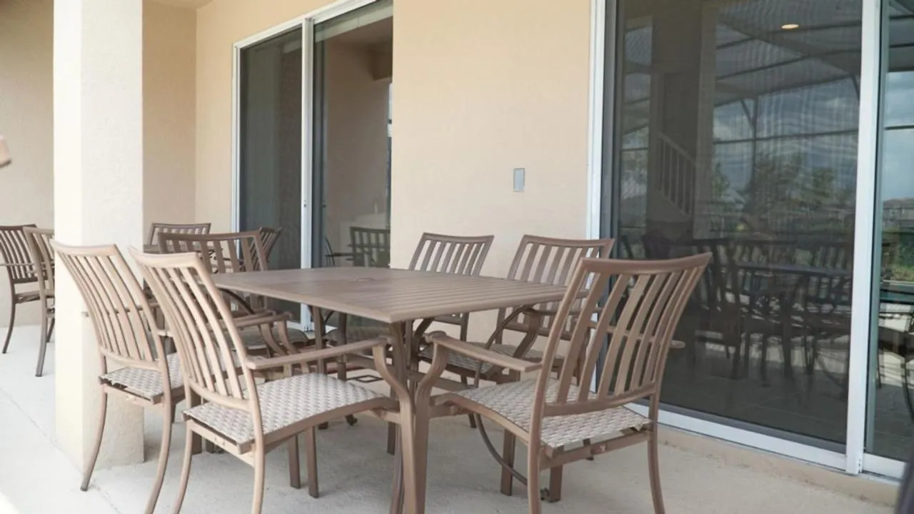Solterra 4344 Villa Davenport